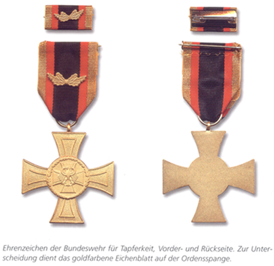 Ehrenkreuz der BW für Tapferkeit.jpg